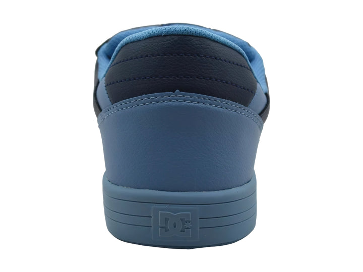 Tenis DC Shoes modelo Adys en color azul marino con detalles y suela en azul claro.