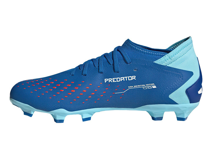 Zapato de fútbol Adidas Predator Accuracy 3 en color azul con detalles blancos y celeste, vista lateral.