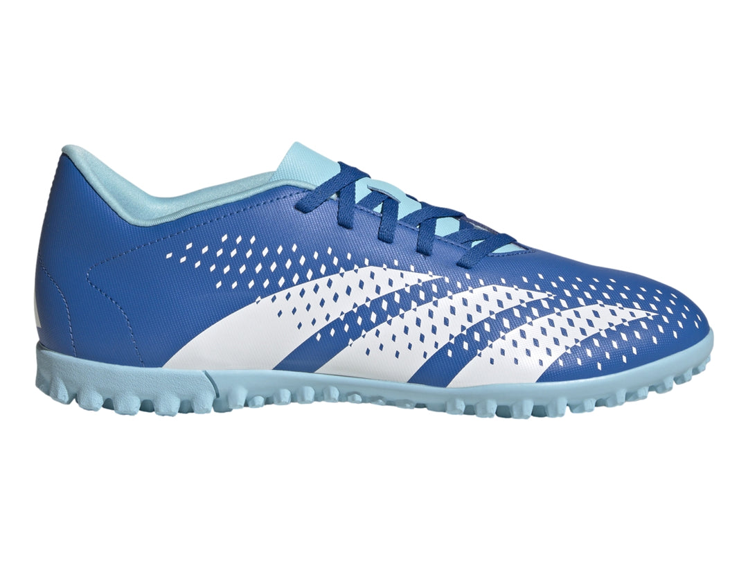 Tenis de fútbol Adidas Predator Accuracy .4 TF color azul con franjas blancas y suela celeste.