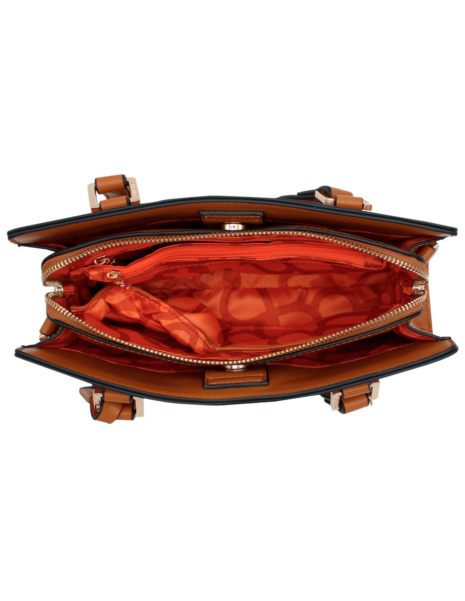 Bolso de mano color caramelo de la marca Jaime Ibiza con asas y detalles metálicos dorados.