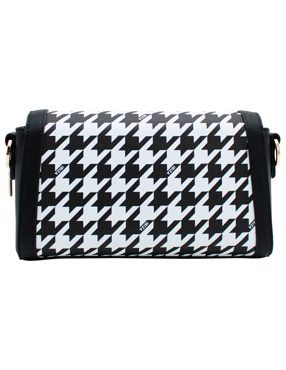 Bolso Jaime Ibiza con estampado de pata de gallo en blanco y negro, asa negra y herrajes dorados.