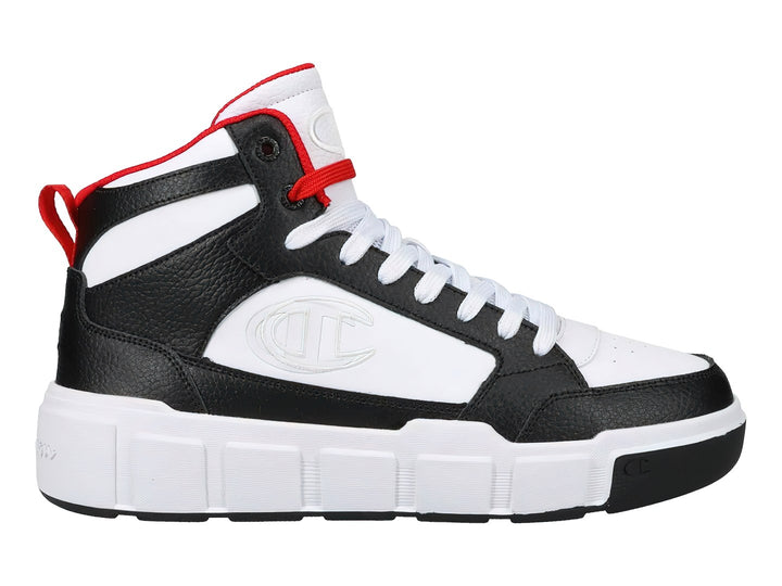 Tenis Champion de bota alta en colores blanco, negro y rojo con suela blanca gruesa.