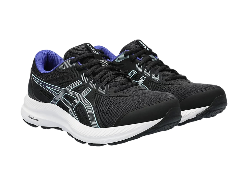 Tenis deportivos ASICS Gel-Contend 8 en color negro con detalles en azul y suela blanca.