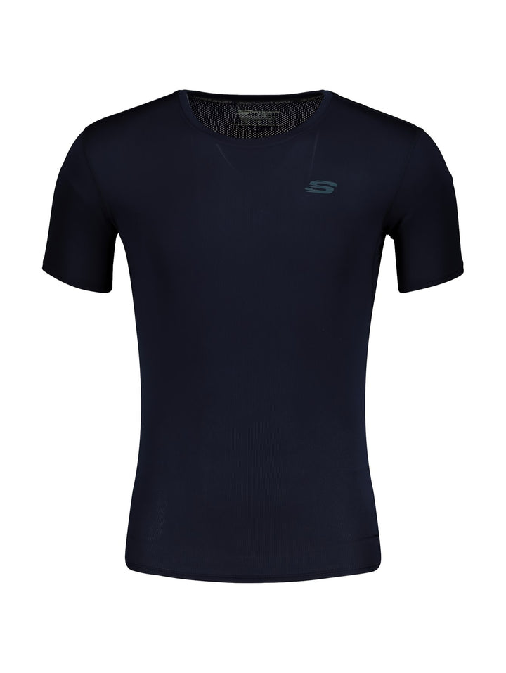 Playera deportiva de manga corta color azul marino marca Skechers.