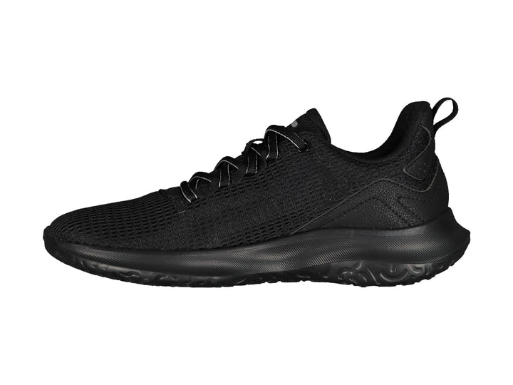 Tenis deportivos Charly color negro con tejido de malla y suela texturizada.