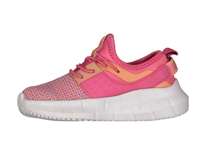 Tenis deportivos Charly color fiusha con detalles en naranja y suela blanca gruesa.