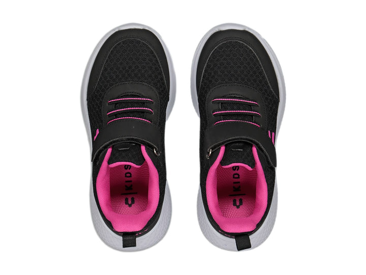 Tenis deportivos Charly color negro con suela blanca y detalles en rosa, cierre de velcro.