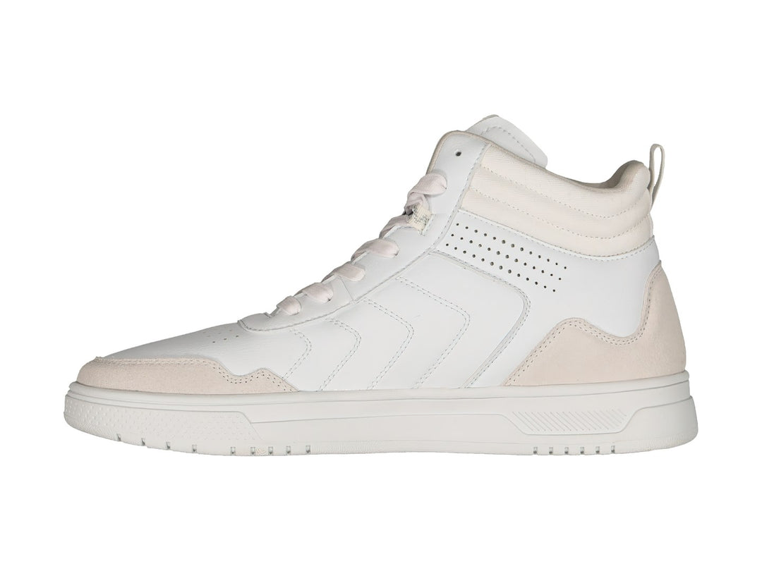 Tenis tipo botín marca Charly en color blanco con detalles beige y suela blanca.