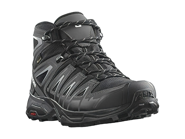 Botas de senderismo Salomon X Ultra Pioneer GTX en color negro y gris con suela Contagrip.