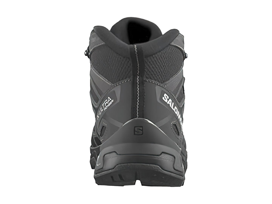 Botas de senderismo Salomon X Ultra Pioneer GTX en color negro y gris con suela Contagrip.