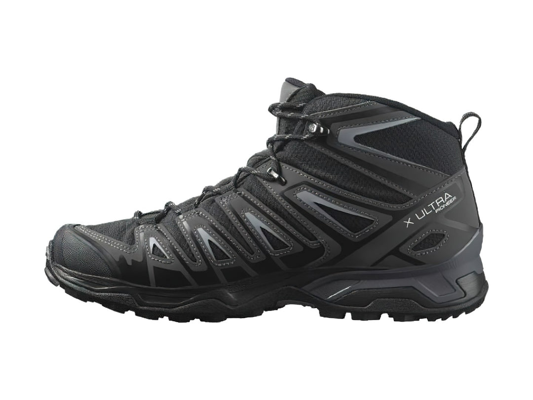 Botas de senderismo Salomon X Ultra Pioneer GTX en color negro y gris con suela Contagrip.