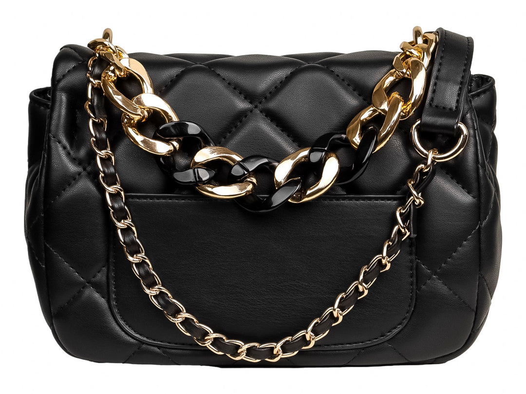 Bolsa negra acolchada con cadena dorada y cierre metálico frontal.