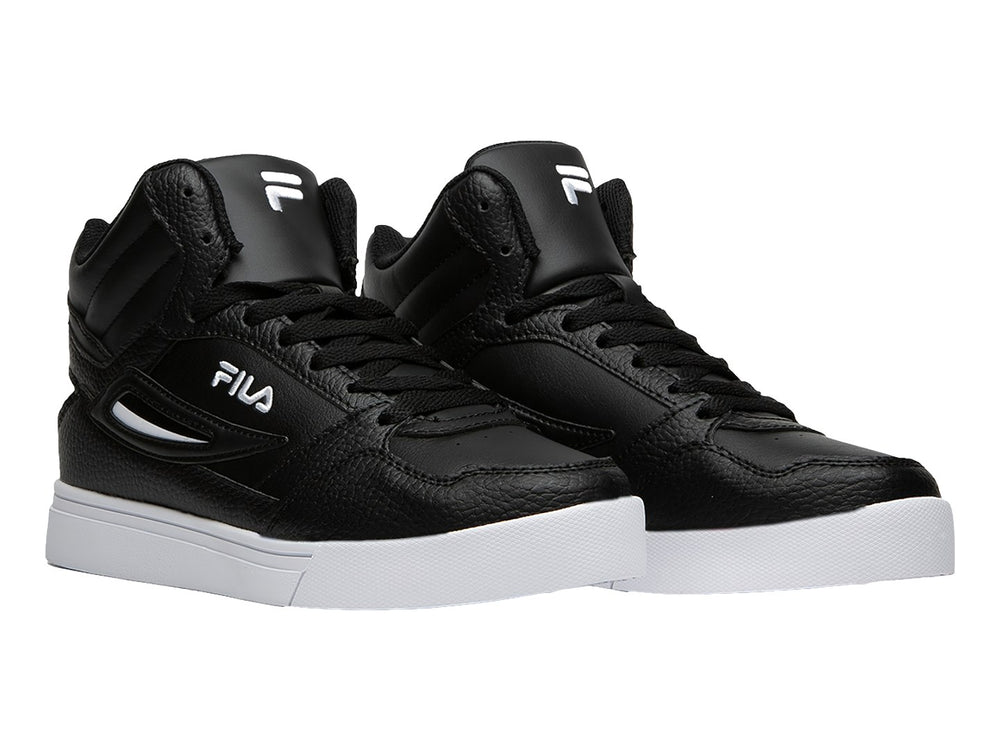 Tenis FILA color negro con suela blanca, estilo deportivo y urbano.