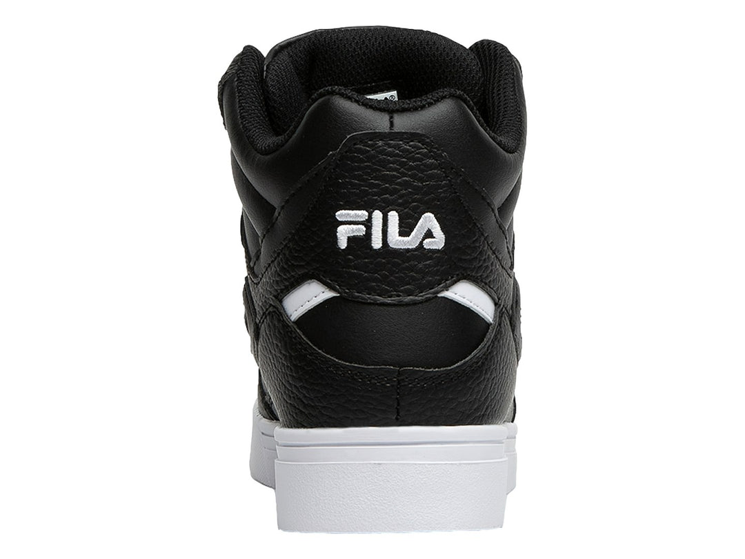 Tenis FILA color negro con suela blanca, estilo deportivo y urbano.
