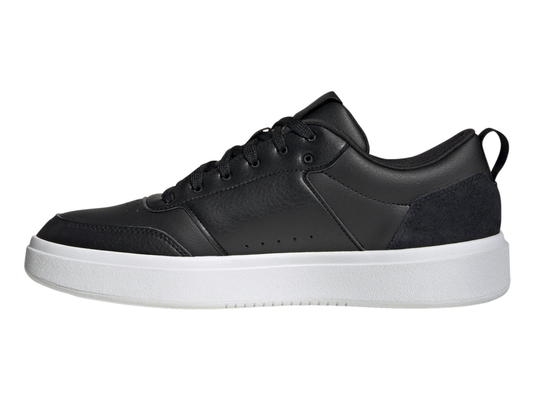 Tenis Adidas Park ST en color negro con suela blanca y logotipo de la marca en el lateral.