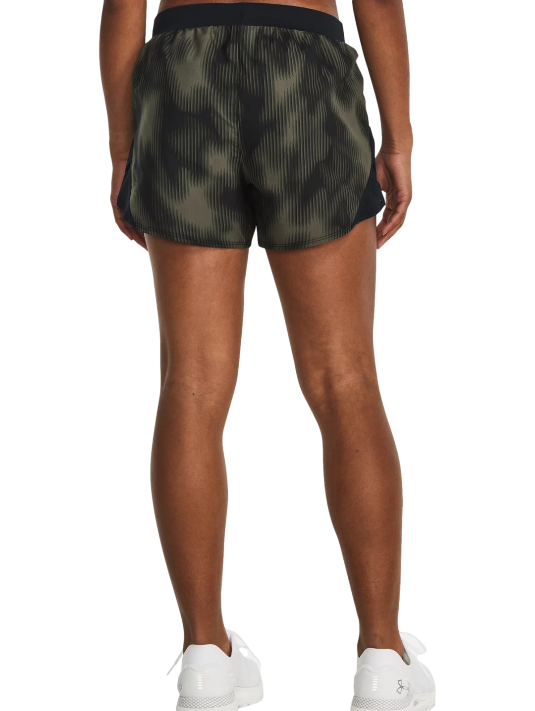 Short Deportivo Under Armour Negro y Verde para Mujer
