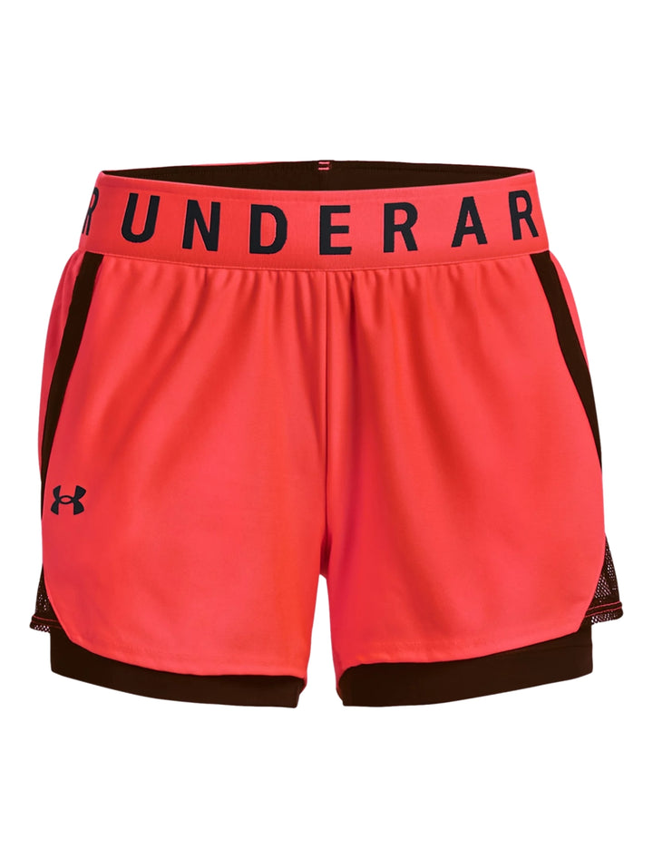 Shorts deportivos Under Armour color rojo beta con detalles en negro para mujer.