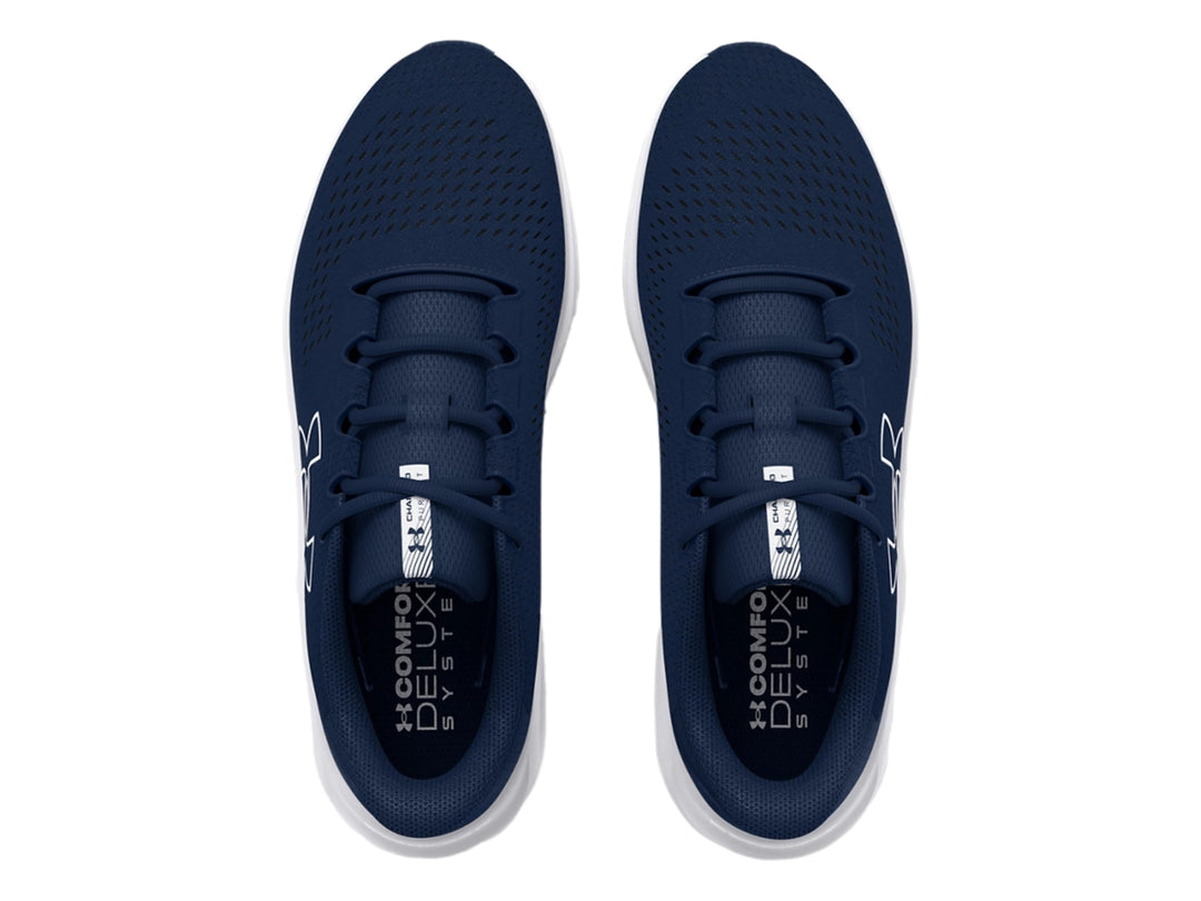 Tenis deportivos Under Armour color azul marino con suela blanca y logotipo blanco lateral.