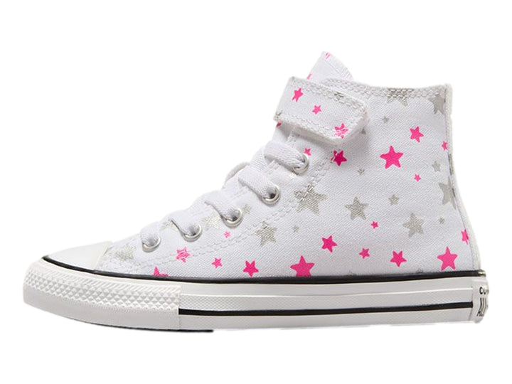 Tenis Converse blancos de bota alta para niño o niña con estampado de estrellas rosas y grises y cierre de velcro.
