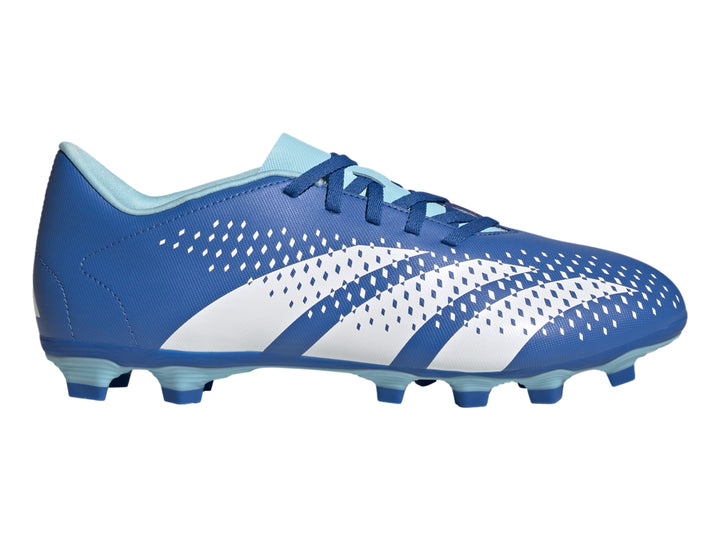 Zapato de fútbol Adidas Predator Accuracy en color azul brillante con tres franjas blancas y suela de tacos.