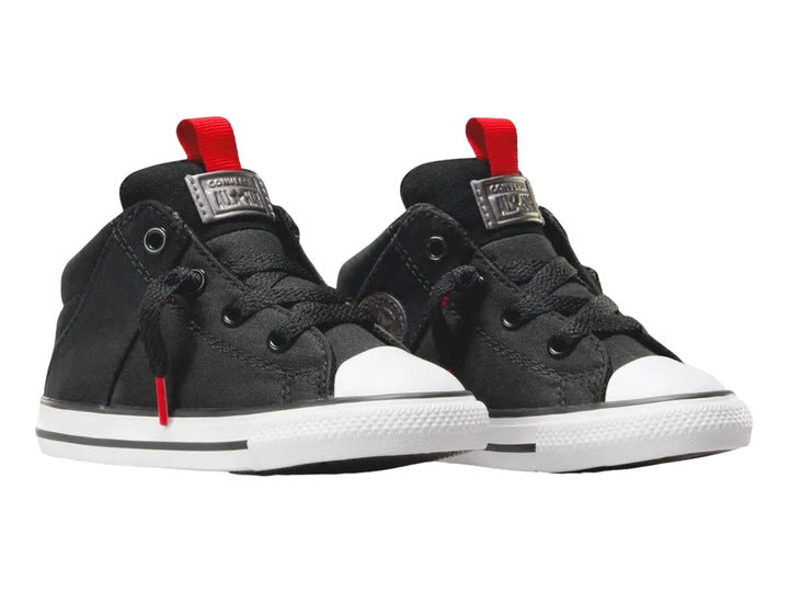 Tenis Converse Axel Vintage de bota alta color negro con suela blanca y detalles en rojo.