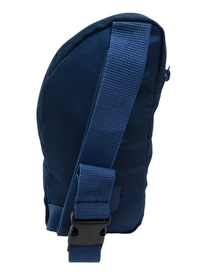 Bolsa de hombro deportiva Reebok en color azul con logotipo blanco frontal y correa ajustable.