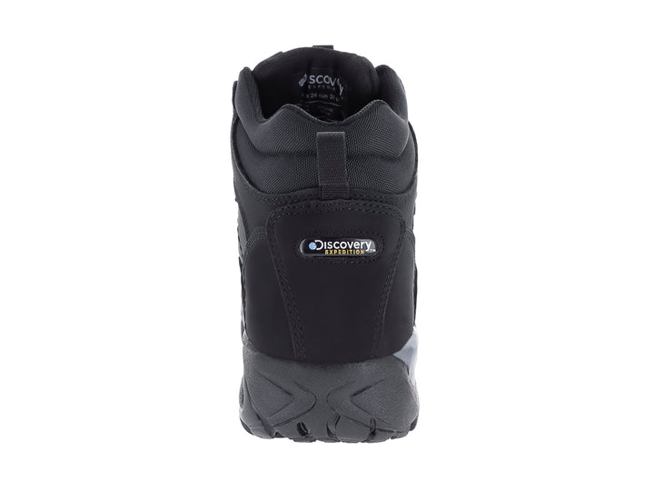 Bota deportiva Discovery de color negro con suela robusta y detalles en gris.