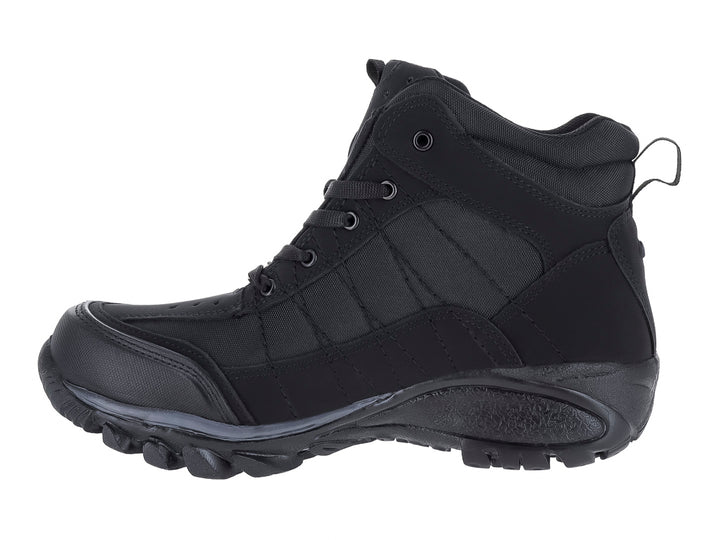 Bota deportiva Discovery de color negro con suela robusta y detalles en gris.