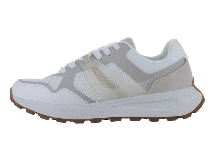 Tenis blancos Capa de Ozono con detalles en beige y suela marrón dentada.