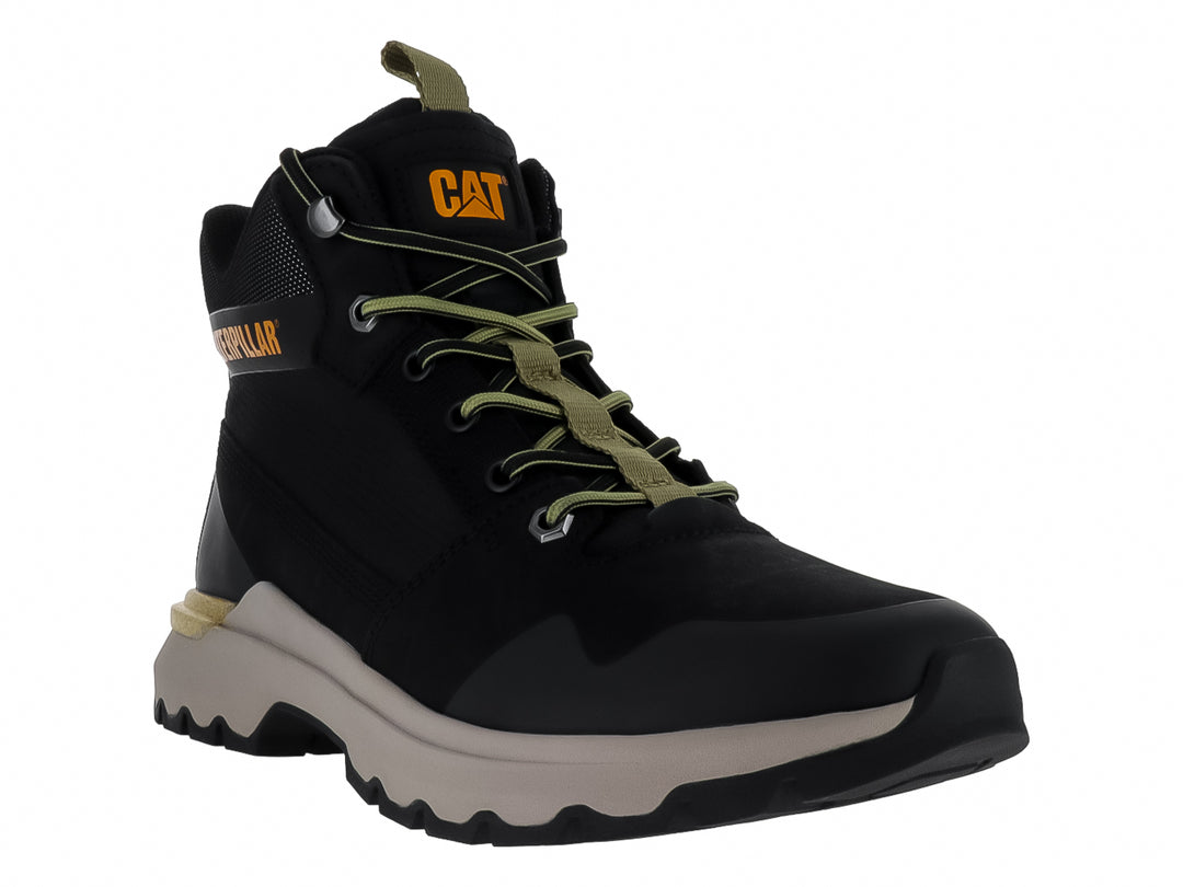 Tenis botín Caterpillar color negro con suela beige y detalles en amarillo.