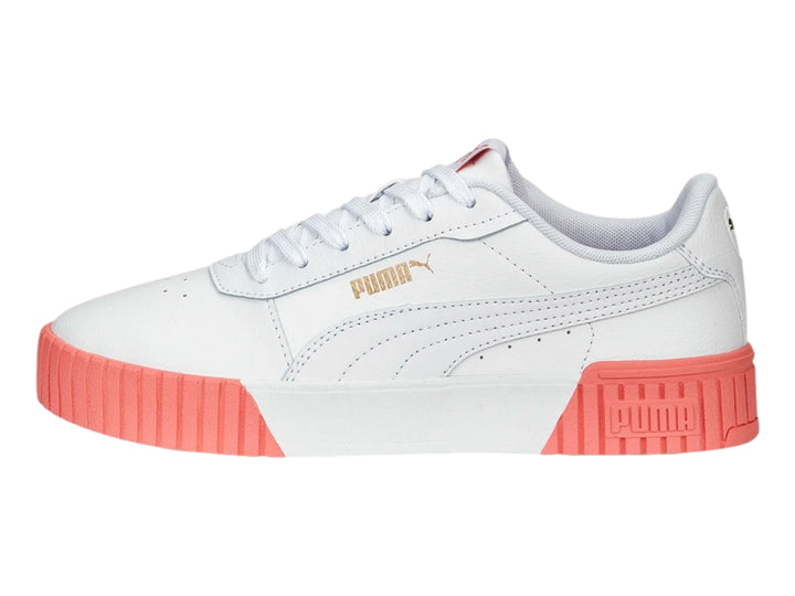 Tenis PUMA Carina 2.0 blancos con suela gruesa en color rosa hibisco.