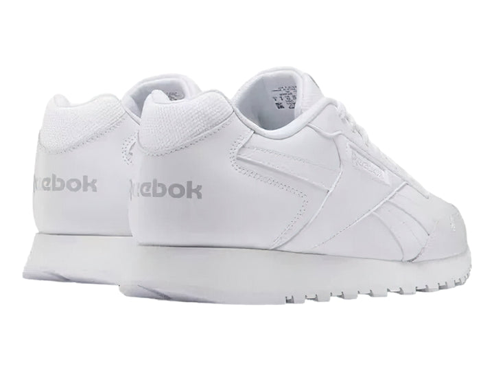 Tenis Reebok Glide color blanco, diseño deportivo de corte bajo con cordones y suela blanca.