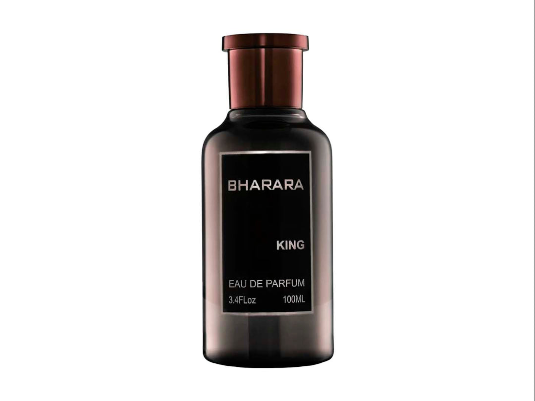 Frasco de perfume Bharara King con su caja negra decorada y tapa color bronce.