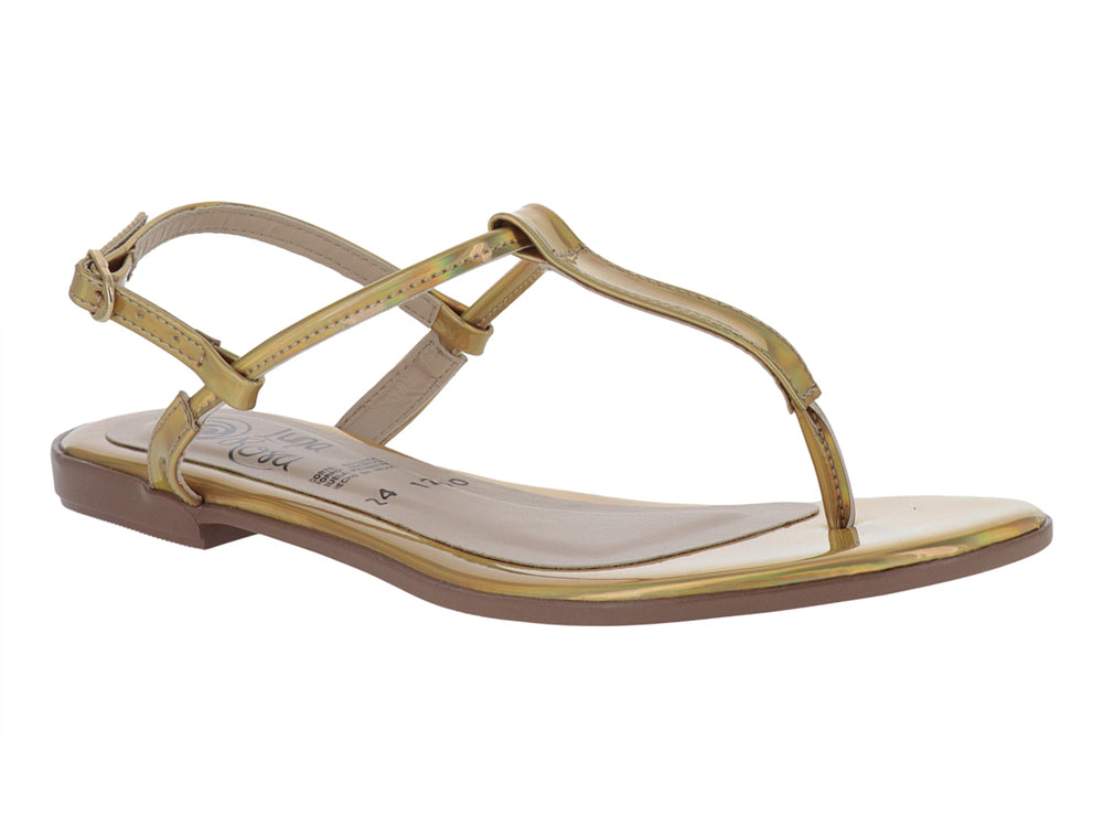 Sandalias planas color oro con correa al tobillo y diseño de dedo.