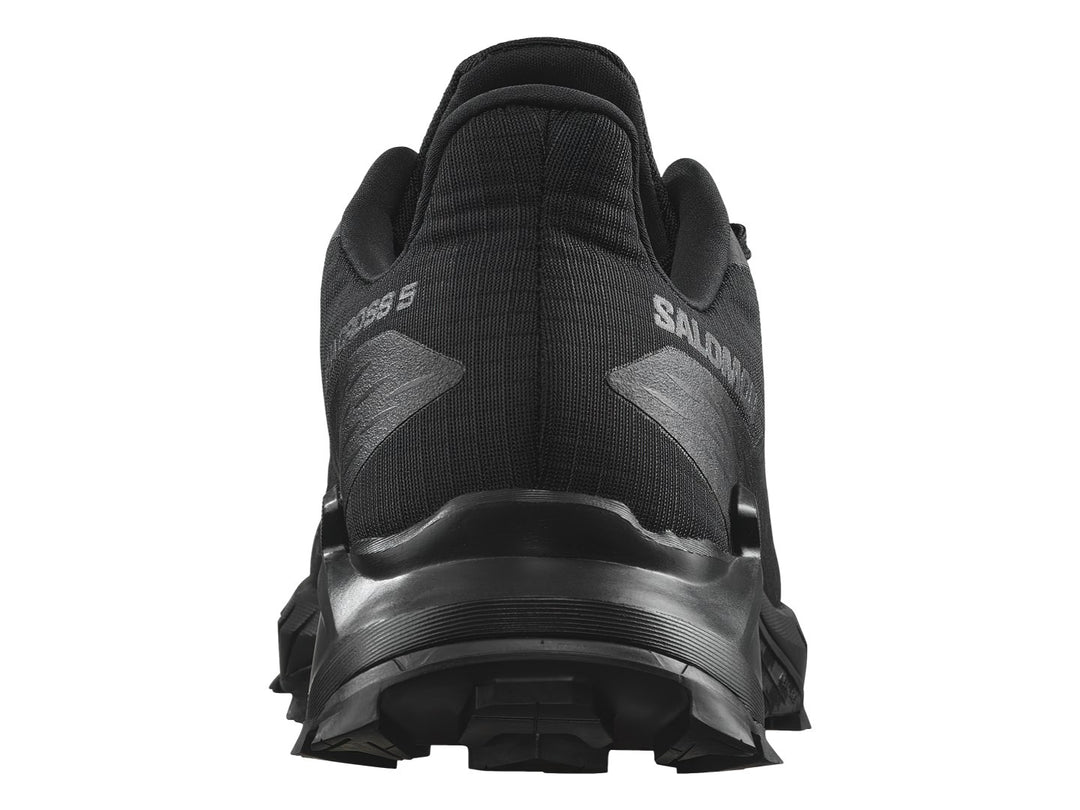 Tenis Salomon Alphacross 5 color negro, diseño deportivo para trail running con suela robusta.