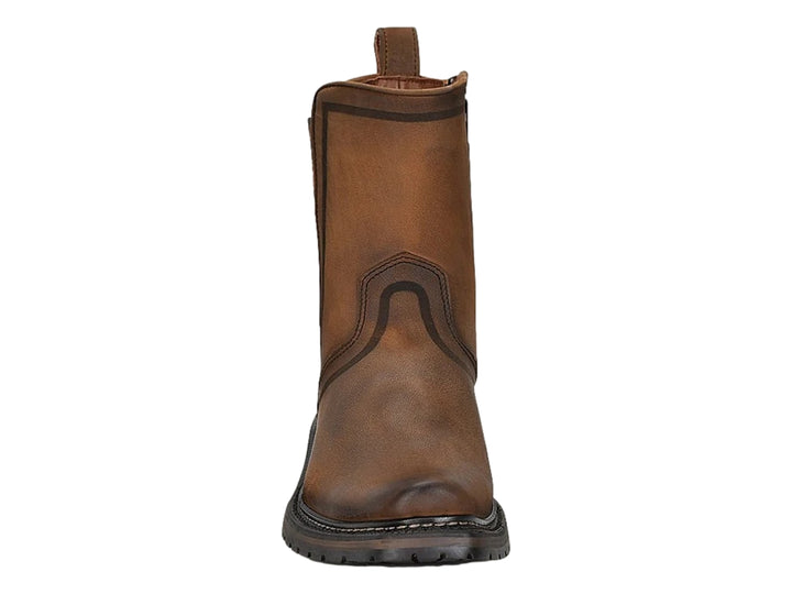 Bota chelsea de cuero color café con detalles en negro y suela robusta.