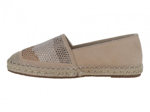 Zapato tipo alpargata color beige para mujer con detalles de pedrería brillante en la parte superior y suela de cuerda.