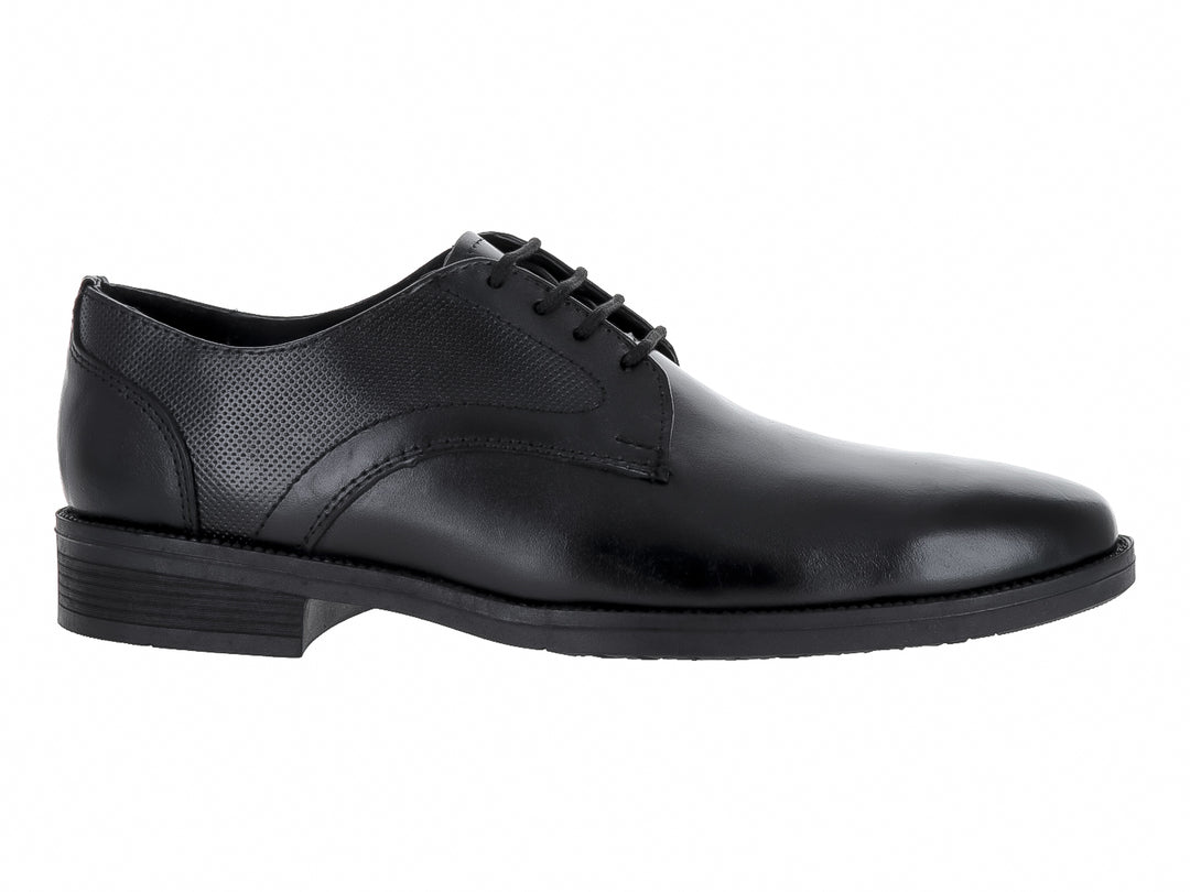 Zapato formal para hombre marca Elegancy en color negro con agujetas y acabado brillante.
