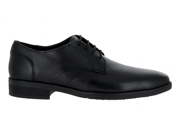 Zapato formal negro para hombre con cordones y textura sutil en la superficie.
