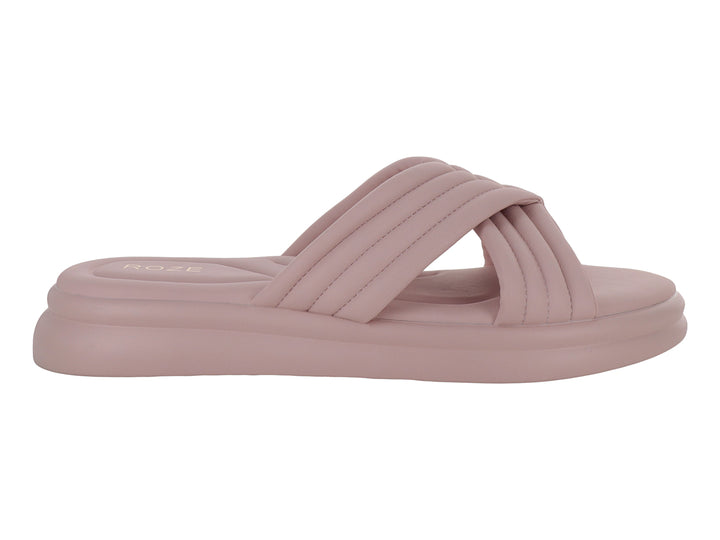 Sandalia ROZE color rosa con tiras acolchadas cruzadas y suela de plataforma ancha.