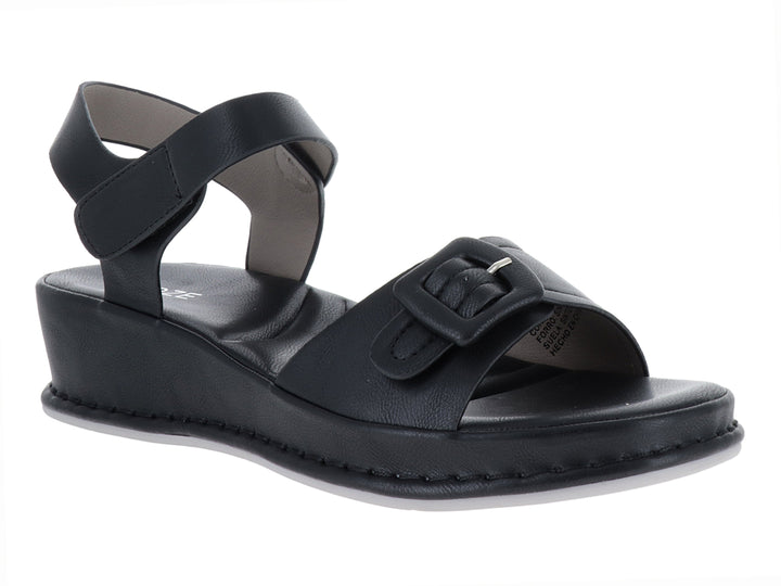 Sandalia de plataforma color negro con correa ajustable y hebilla para mujer.