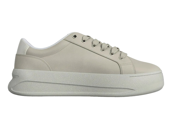 Tenis Tommy Hilfiger modelo City Flatform en color beige bleached stone con suela de plataforma ancha.