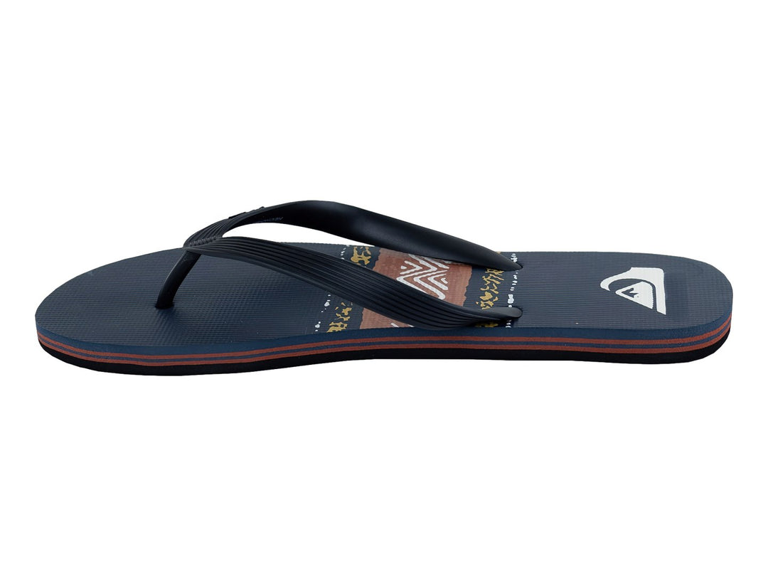 Sandalias Quiksilver color gris con detalles decorativos en marrón y blanco en la plantilla.