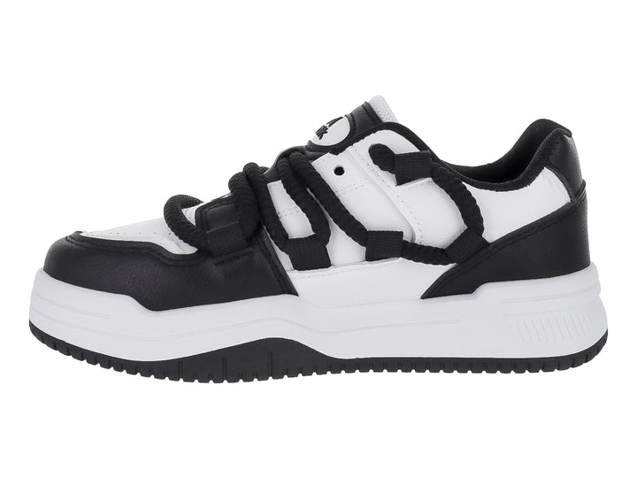 Tenis deportivos ATOK en colores blanco y negro con suela de plataforma y cordones anchos.