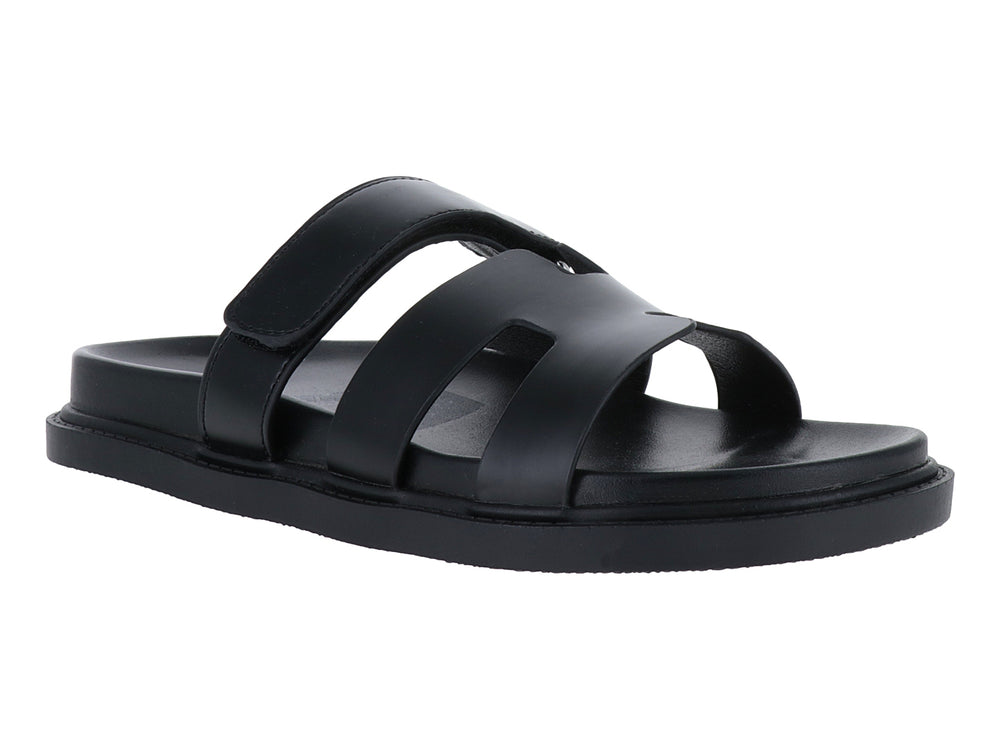 Sandalias negras de plataforma con correas ajustables y suela gruesa sobre fondo blanco.