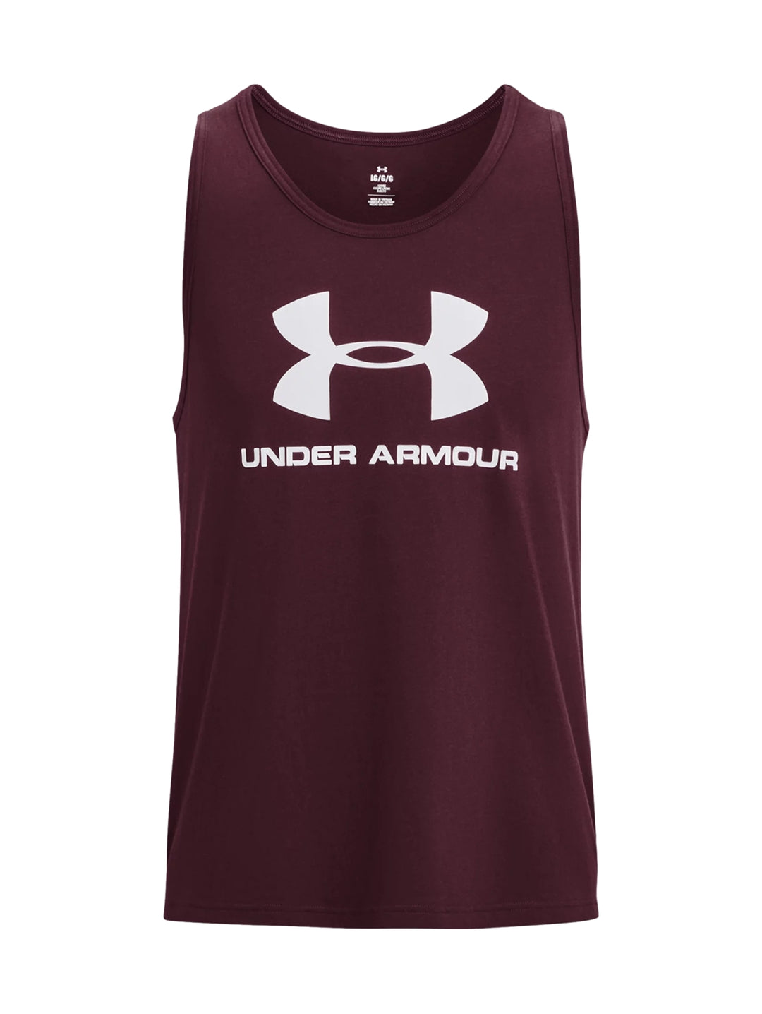 Hombre vistiendo una camiseta sin mangas color maroon de Under Armour con logo blanco en el pecho.