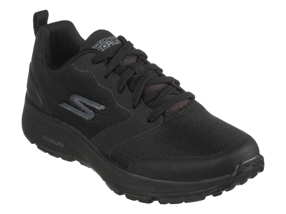 Tenis deportivos Skechers Go Run Consistent en color negro con malla transpirable y suela cómoda.