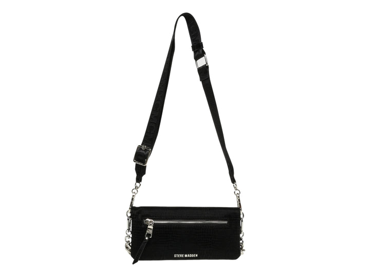 Bolso rectangular negro de Steve Madden con correa ancha y detalle de cadena plateada en la base.