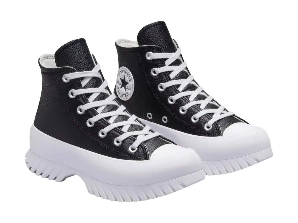 Tenis Converse Chuck Taylor All Star Lugged 2.0 Hi en color negro con suela blanca de plataforma dentada.