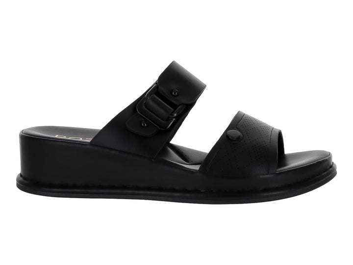 Sandalias negras de plataforma para niña con correa ajustable y hebilla.